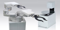 New wafer transfer robot/Warped wafer aligner with auto-adjustment software